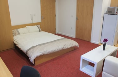 Lower Parliament Street, Hockley, Nottingham - Image 2