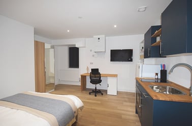 Mansfield Road, Hockley, Nottingham - Image 2