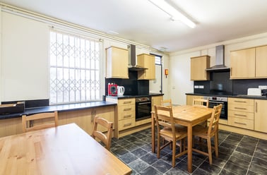 Peel Street, Arboretum, Nottingham - Image 3