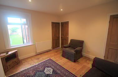 Manor Road, Stoughton, Guildford - Image 3