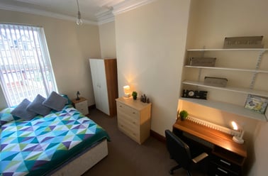 Richmond Grove, Ardwick, Manchester - Image 3