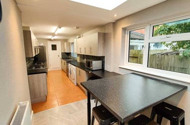 Purser Road, Abington, Northampton - Image 3