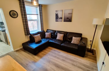 St. Michaels Road, City Centre, Northampton - Image 2