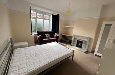 Elmside , Mount pleasant, Exeter - Image 2