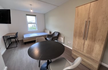 Wells Road, City Centre, Bath - Image 2