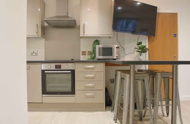 Cumberland Street, Kingsdown, Bristol - Image 2