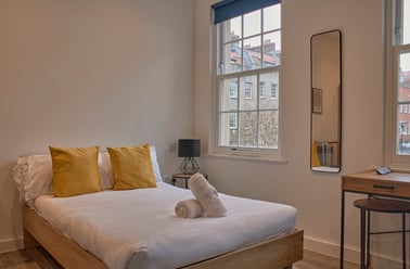 Bond Street, Montpelier, Bristol - Image 3