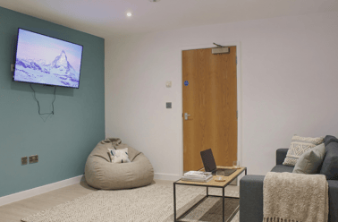 Cumberland Street, Kingsdown, Bristol - Image 3