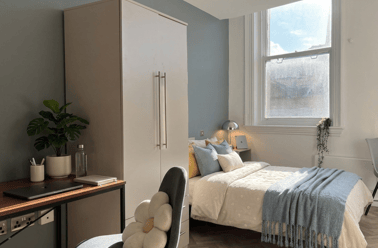 Corn Street, City Centre, Bristol - Image 2