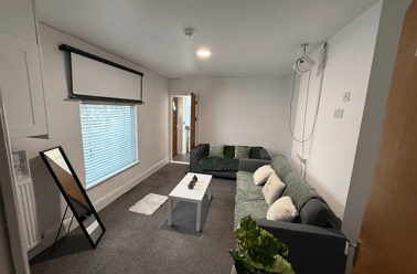 Gwydr Crescent, Uplands, Swansea - Image 2