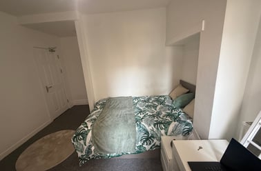 St Albans Road, Brynmill, Swansea - Image 2