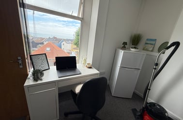 Finsbury Terrace, Brynmill, Swansea - Image 3