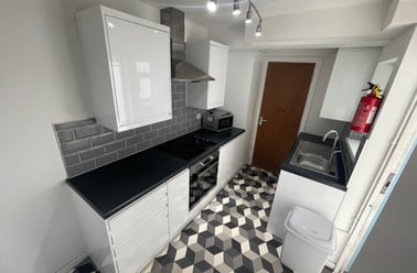 Bryn Road, Brynmill, Swansea - Image 3