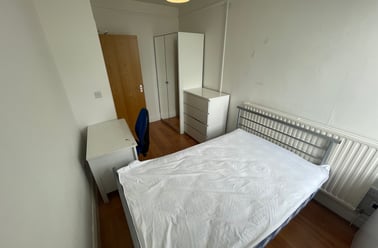 Bryn Road, Brynmill, Swansea - Image 3