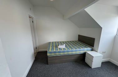 St Albans Road, Brynmill, Swansea - Image 3