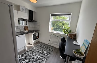 Eversley Road, Sketty, Swansea - Image 3