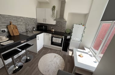Bryn Road, Brynmill, Swansea - Image 3