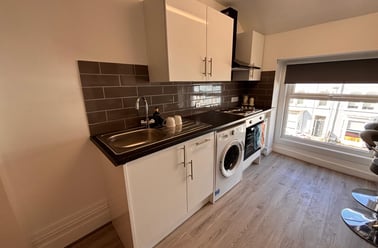 Bryn Road, Brynmill, Swansea - Image 3