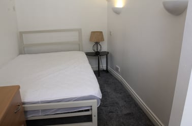 Holgate Road, City Centre, York - Image 2