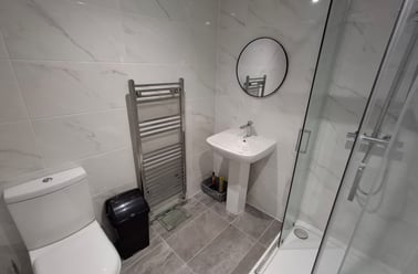 Hull Road, Layerthorpe, York - Image 3