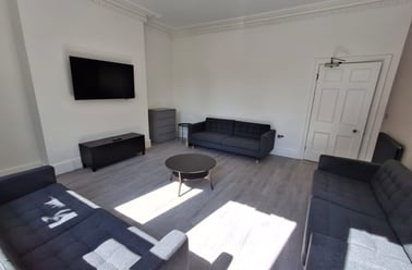 Hull Road, Layerthorpe, York - Image 3