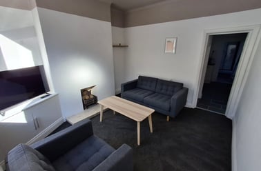 Upper Newborough Street, Clifton, York - Image 2