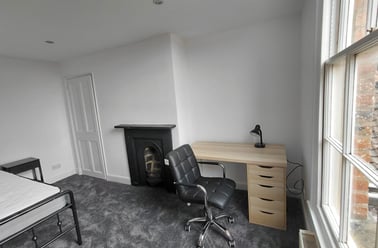 Belle Vue Street, Fishergate, York - Image 2