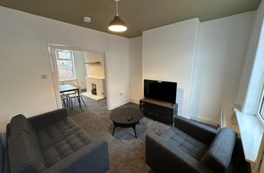 Rose Street, Clifton, York - Image 3