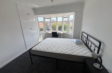 Wilsthorpe Grove, Fulford, York - Image 3