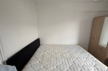 Holgate Road, City Centre, York - Image 3