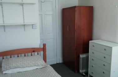 Fleeson Street, Rusholme, Manchester - Image 2