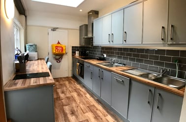 Wigginton Road, Clifton, York - Image 3