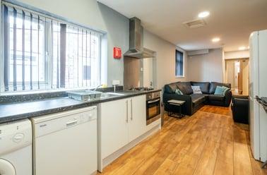 Mabfield Road, Fallowfield, Manchester - Image 2