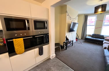 Penny Lane, Mossley Hill, Liverpool - Image 3