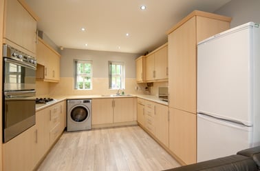 Hadfield Close, Victoria Park, Manchester - Image 3