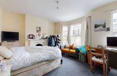 Coleman Road, Southwark, London - Image 2