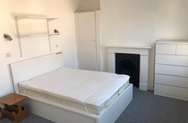 Ada Road, Southwark, London - Image 3