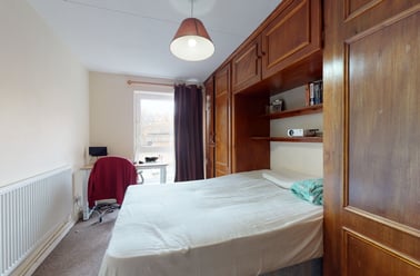 Potier Street, Elephant & Castle, London - Image 3