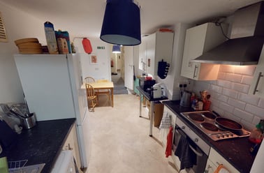 Furley Road, Peckham, London - Image 2