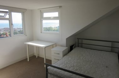 Edgeware Road, Uplands, Swansea - Image 3