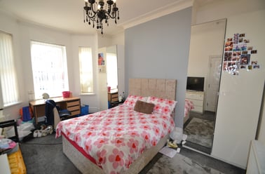 Belgrave Avenue, Longsight, Manchester - Image 2