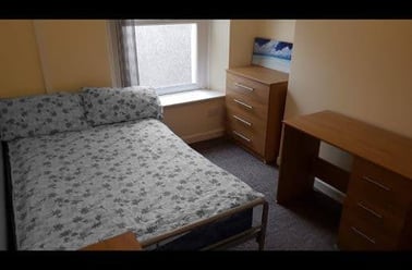 Danygraig Road, Port Tennant, Swansea - Image 3