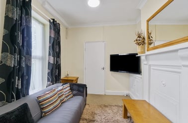 Kensington Road, Mutley, Plymouth - Image 2