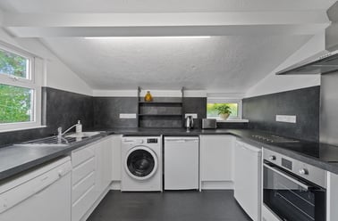 Kensington Road, Mutley, Plymouth - Image 3