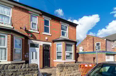 Kimbolton Avenue, Radford, Nottingham - Image 3