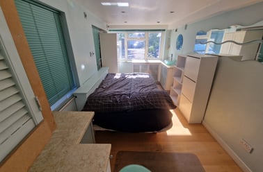 Poplar Road South, Morden, London - Image 3
