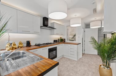 Causewayhead Road, City Centre, Stirling - Image 3