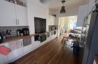Manor Terrace, Headingley, Leeds - Image 2