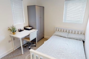 Percy Road, Southsea, Portsmouth - Image 3