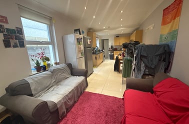 Moy Road, Plasnewydd, Cardiff - Image 2